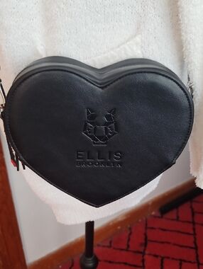 Ellis Brooklyn Black Heart Crossbody Bag